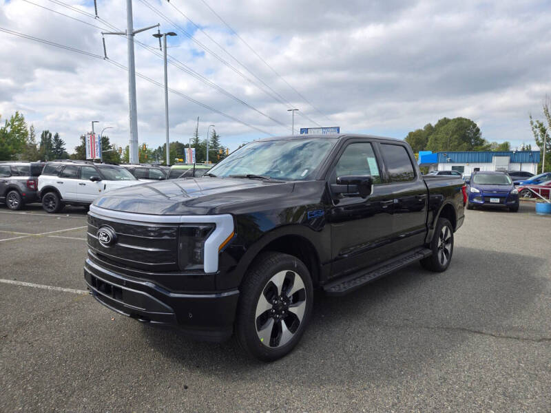 2025 Ford F-150 Lightning Platinum