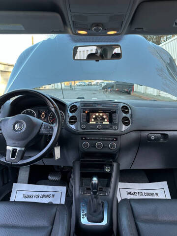 2013 Volkswagen Tiguan S 4Motion