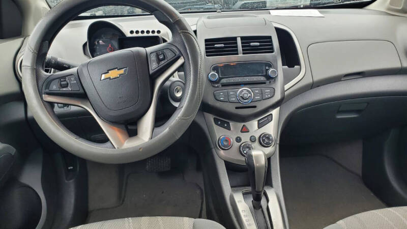 2014 Chevrolet Sonic LT Auto