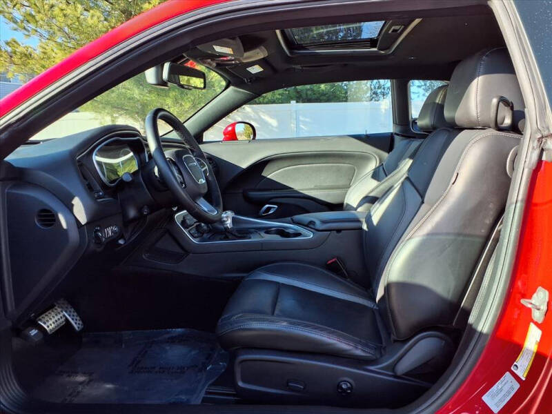 2017 Dodge Challenger SXT