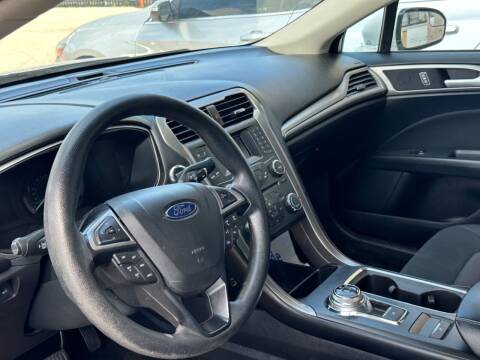 2018 Ford Fusion for sale at Car Depot in Detroit MI