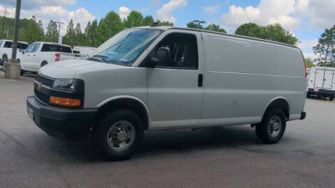 2025 Chevrolet Express 2500