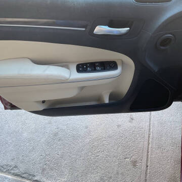 2018 Chrysler 300 Touring