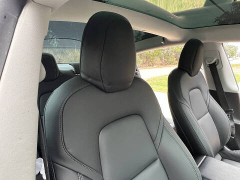 2020 Tesla Model 3 Standard Range Plus