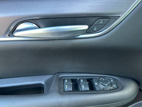 2023 Cadillac XT5 Luxury