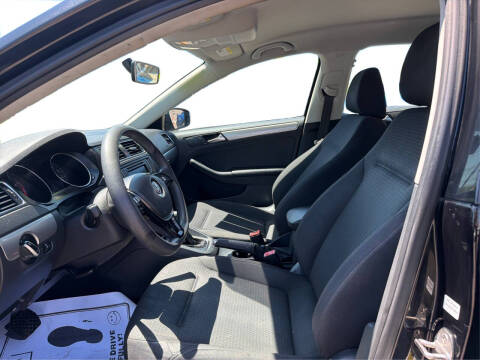2016 Volkswagen Jetta