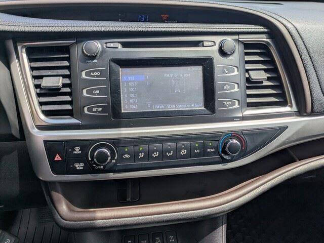 2014 Toyota Highlander LE