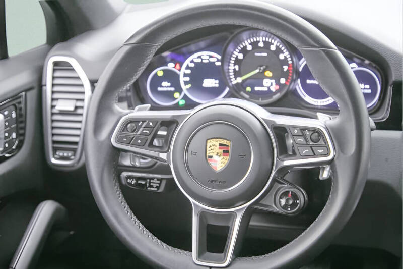 2022 Porsche Cayenne