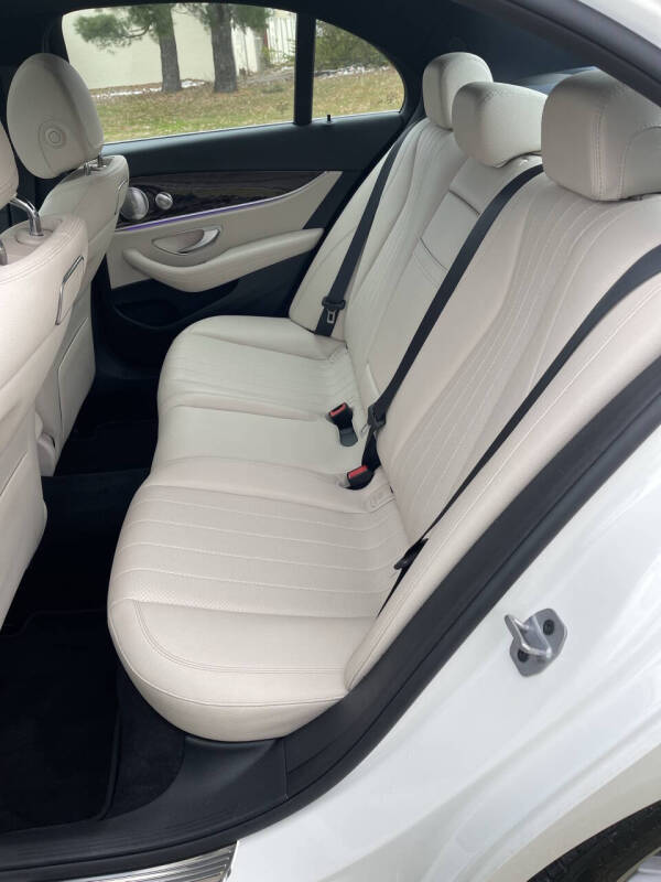 2019 Mercedes-Benz E-Class E 300