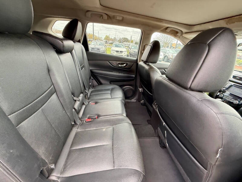 2016 Nissan Rogue SL