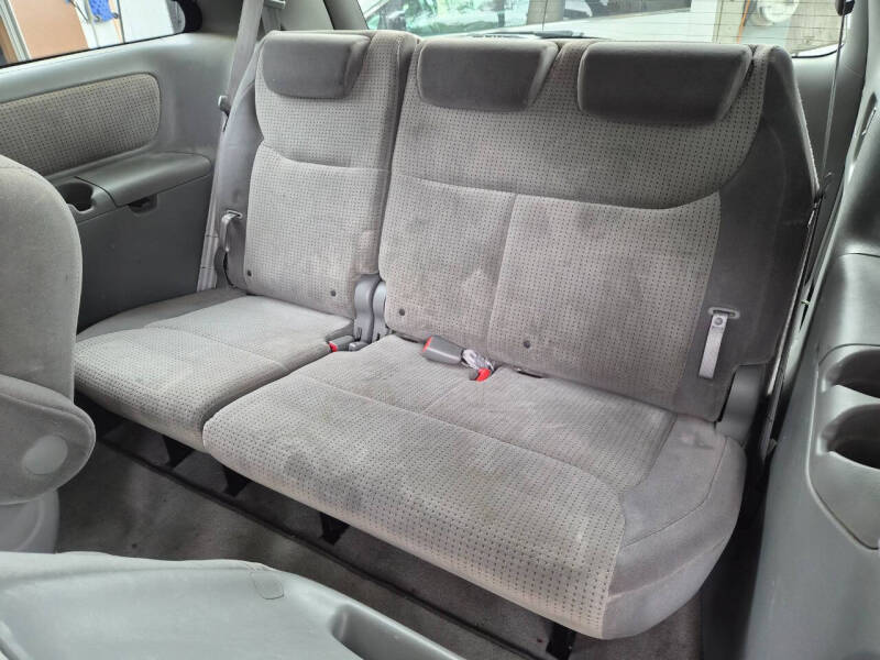 2009 Toyota Sienna LE 7-Passenger