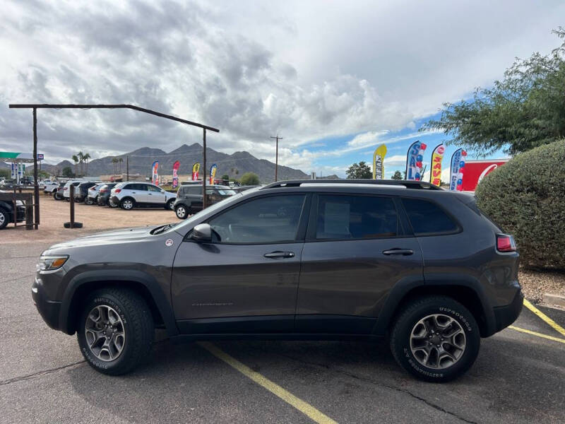 2020 Jeep Cherokee Trailhawk