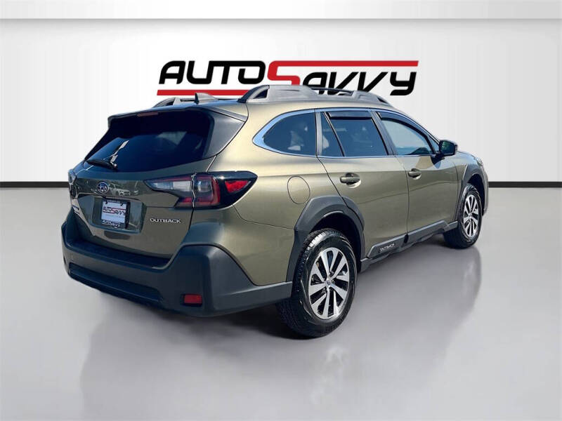 2024 Subaru Outback Premium