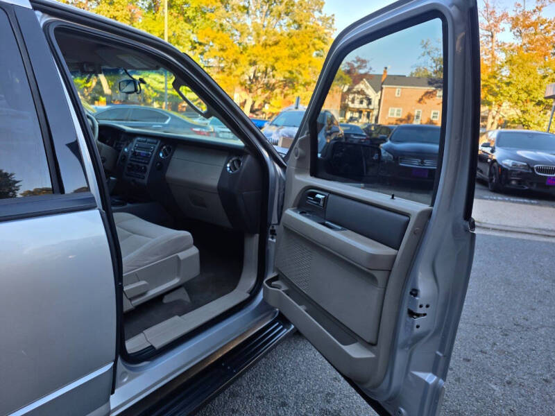 2012 Ford Expedition XLT