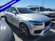 2022 Volvo XC90 T5 Momentum