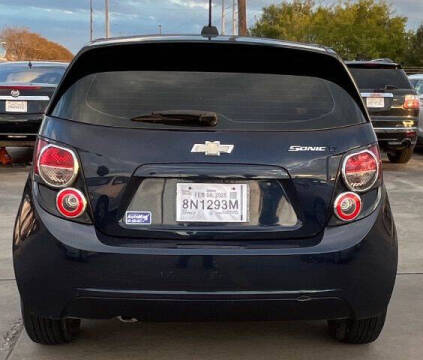 2015 Chevrolet Sonic LT Auto