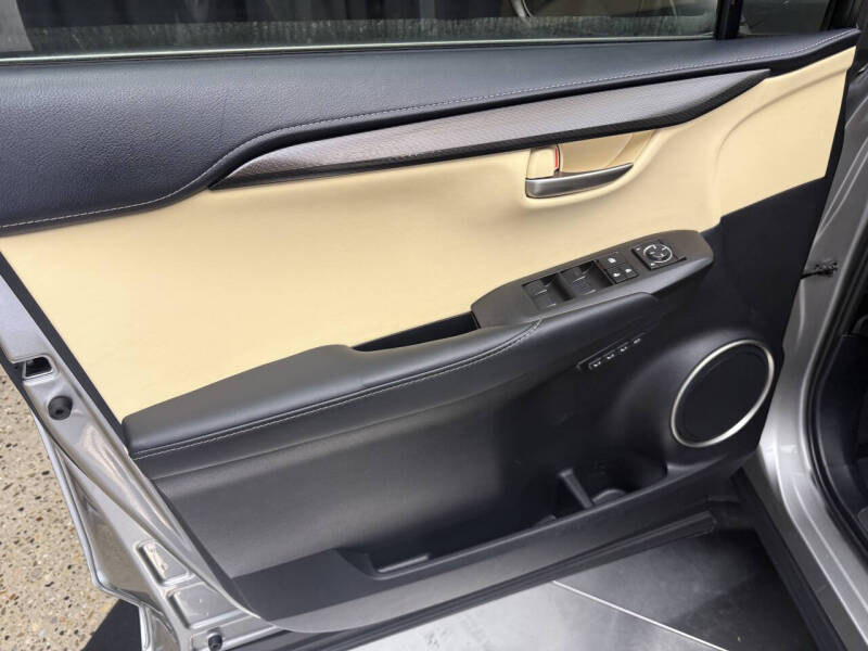 2015 Lexus NX 200t