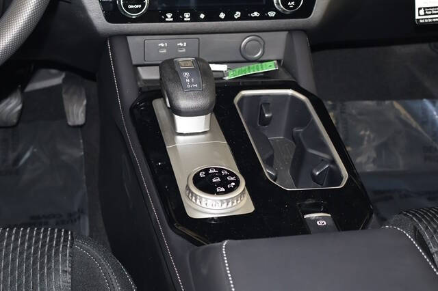 2026 Mitsubishi Outlander ES