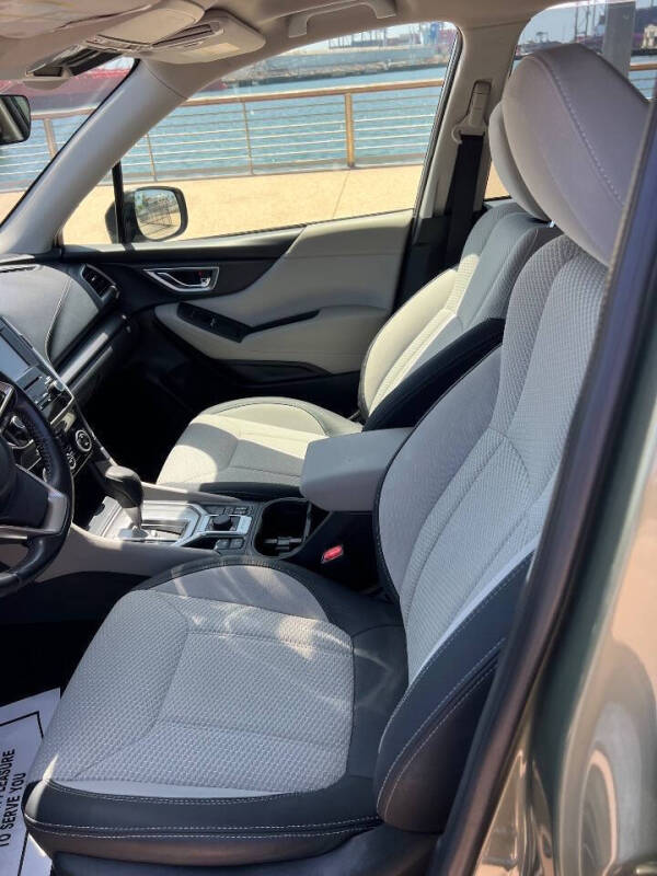 2020 Subaru Forester Premium