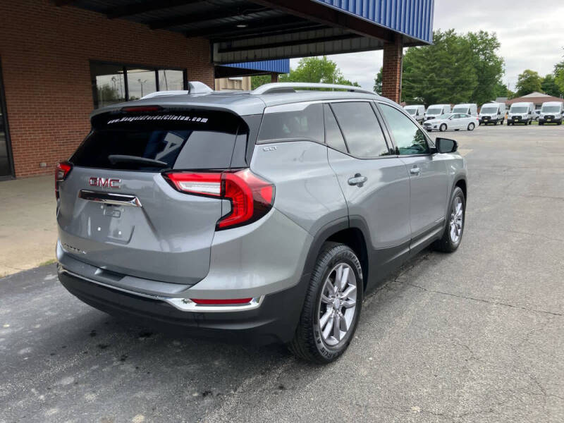 2024 GMC Terrain SLT