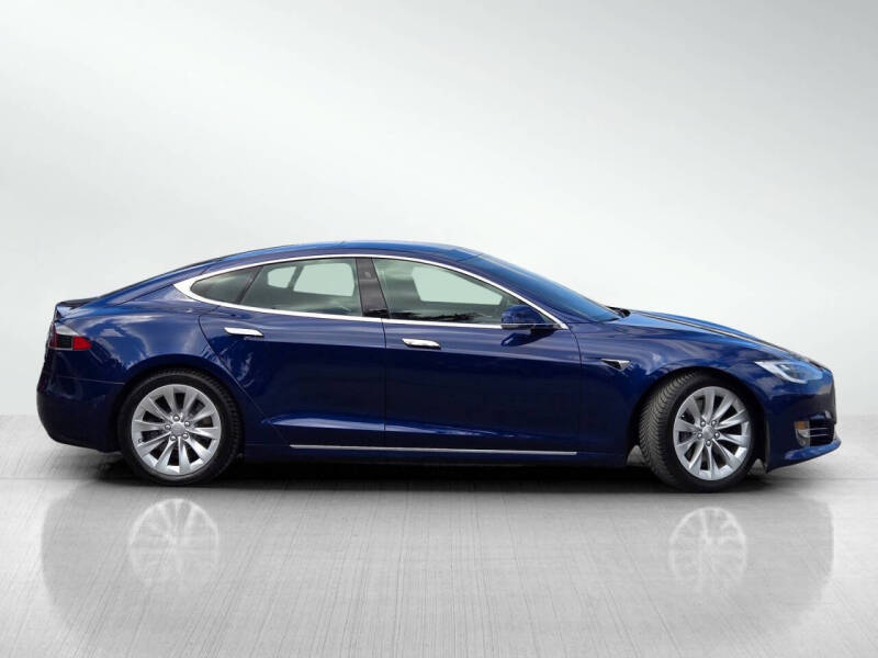 2016 Tesla Model S