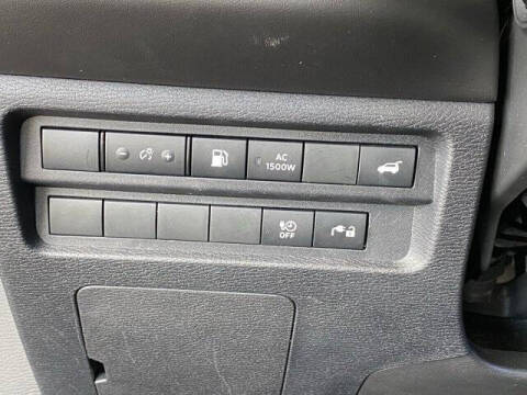 2024 Mitsubishi Outlander PHEV SEL