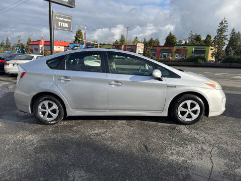 2013 Toyota Prius Two