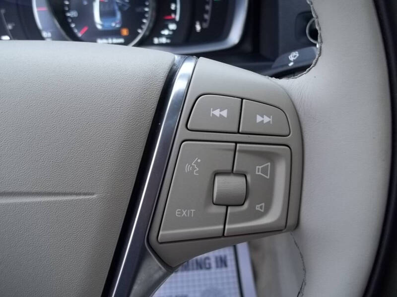 2015 Volvo S60 T5 Premier