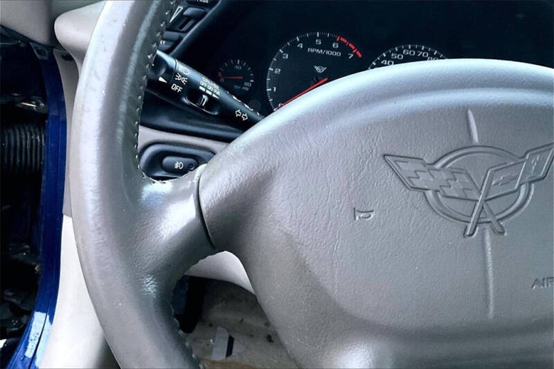 2004 Chevrolet Corvette