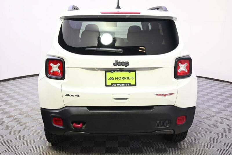 2022 Jeep Renegade Trailhawk