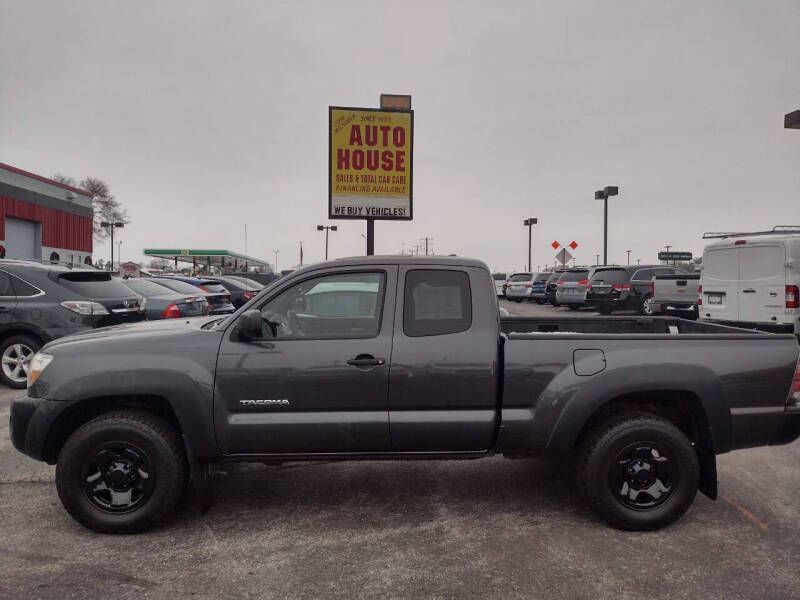 Toyota Tacoma's photo