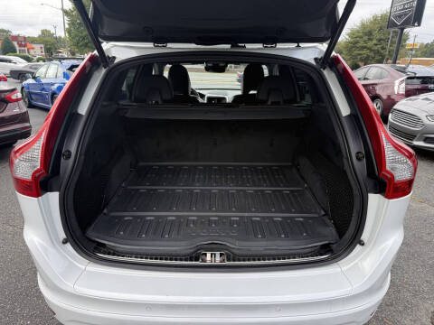 2016 Volvo XC60 T5 Drive-E Platinum