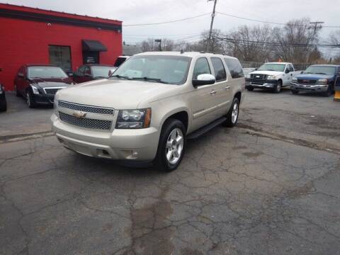 2008 Chevrolet Suburban for sale at MASTERS AUTO SALES in Roseville MI