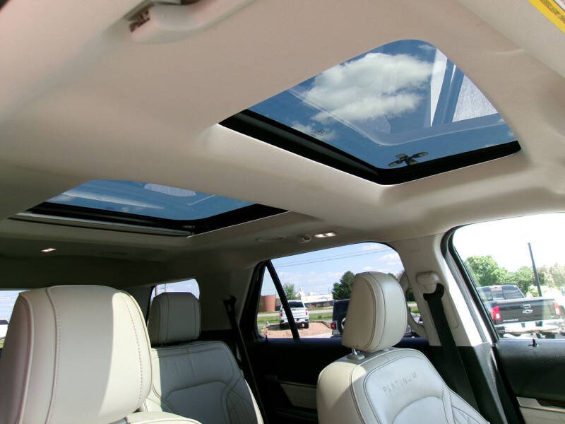 2019 Ford Explorer Platinum