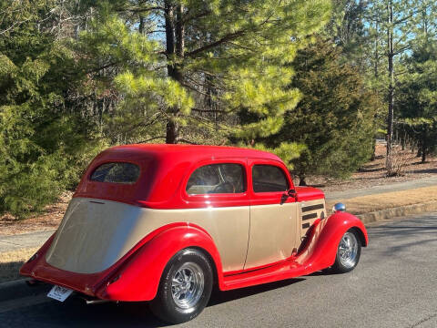 1935 Ford Tudor