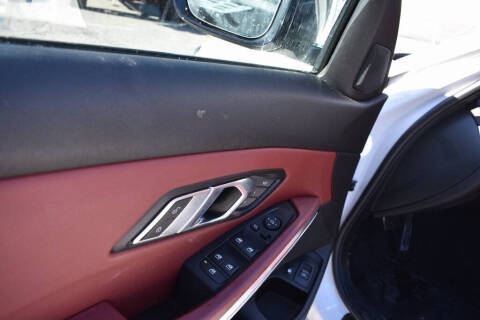 2022 BMW 3 Series 330e