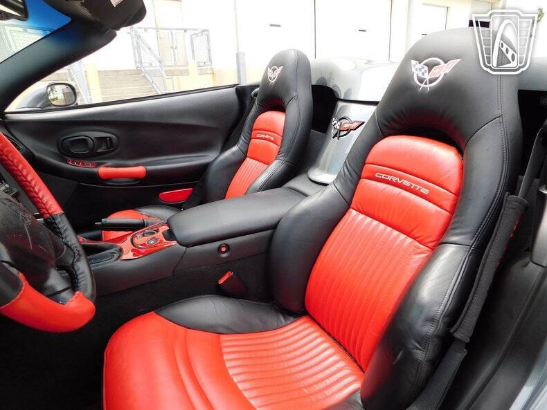 2004 Chevrolet Corvette