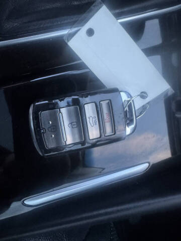 2017 Kia Cadenza Premium