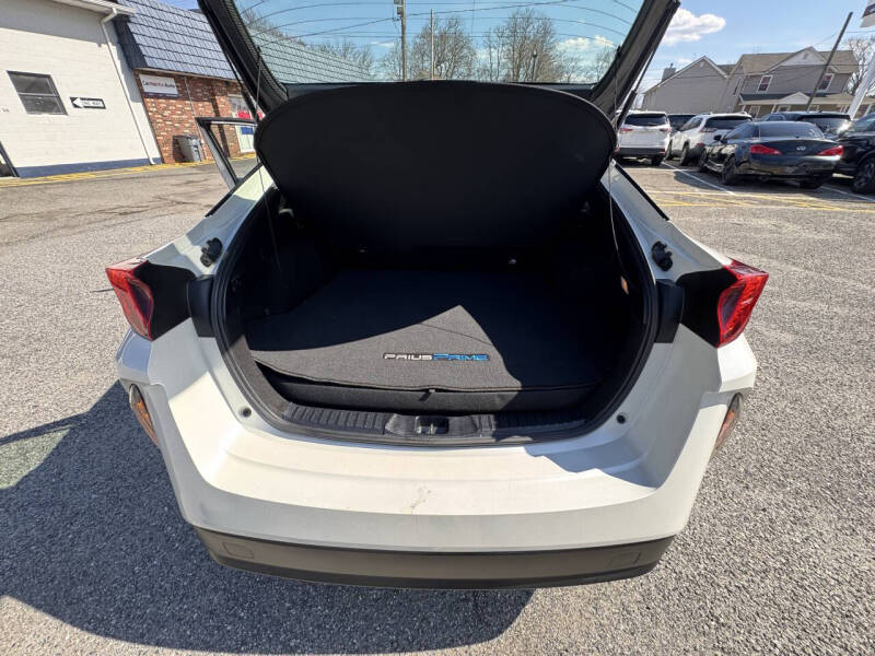 2017 Toyota Prius Prime Plus