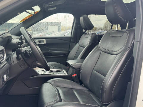 2022 Ford Explorer ST