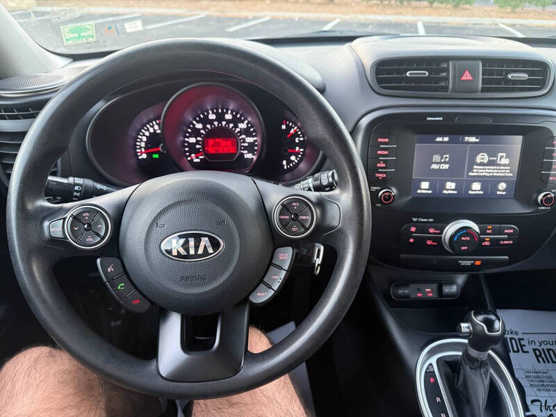 2018 Kia Soul +