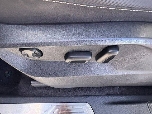 2021 Volkswagen Atlas Cross Sport V6 SE R-Line