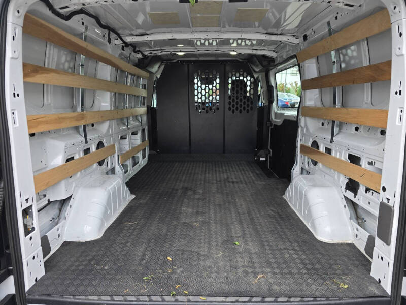 2025 Ford Transit