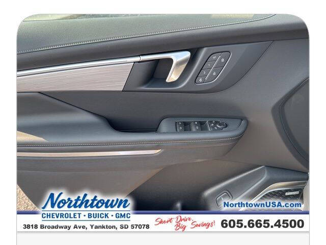 2025 Buick Enclave Preferred