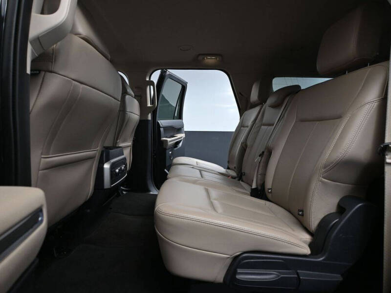 2023 Ford Expedition MAX XLT