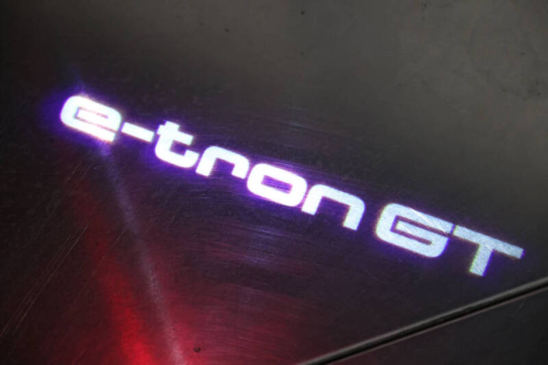 2022 Audi RS e-tron GT quattro