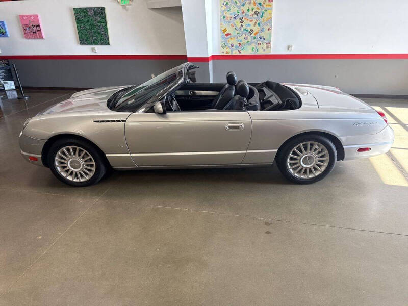 2004 Ford Thunderbird Deluxe