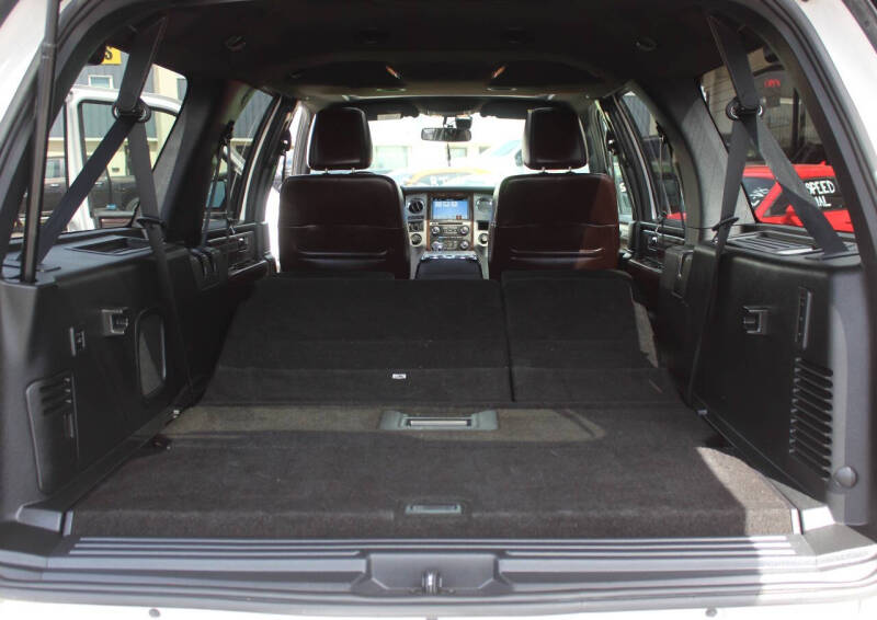 2017 Ford Expedition EL Platinum