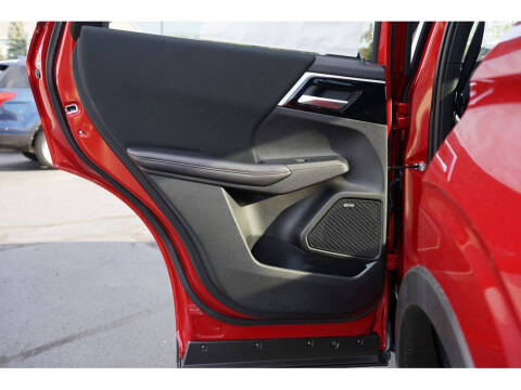 2025 Mitsubishi Outlander ES