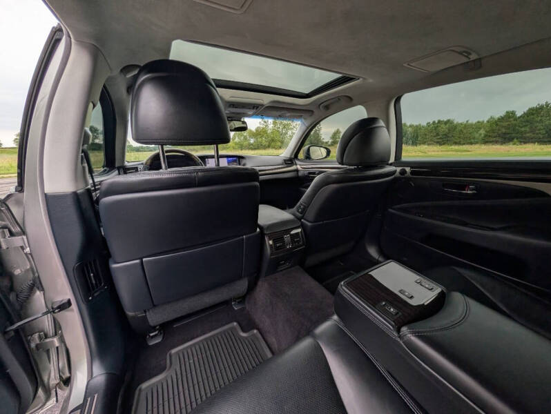 2017 Lexus LS 460 L